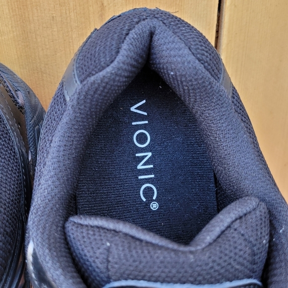 Vionic 23 Walker Classic Sneaker Sz 10 - Picture 11 of 13